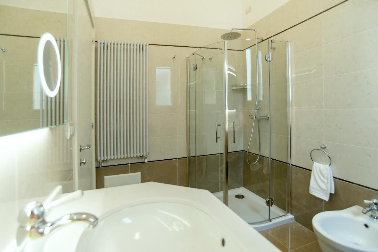 سالفي Coclee Suite Palace المظهر الخارجي الصورة